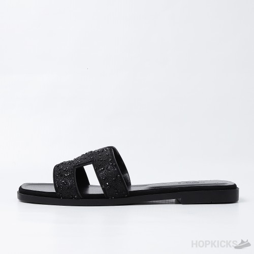 Hermès Oran Sandals Black (Premium Plus Batch)