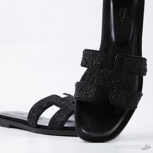 Hermès Oran Sandals Black (Premium Plus Batch)