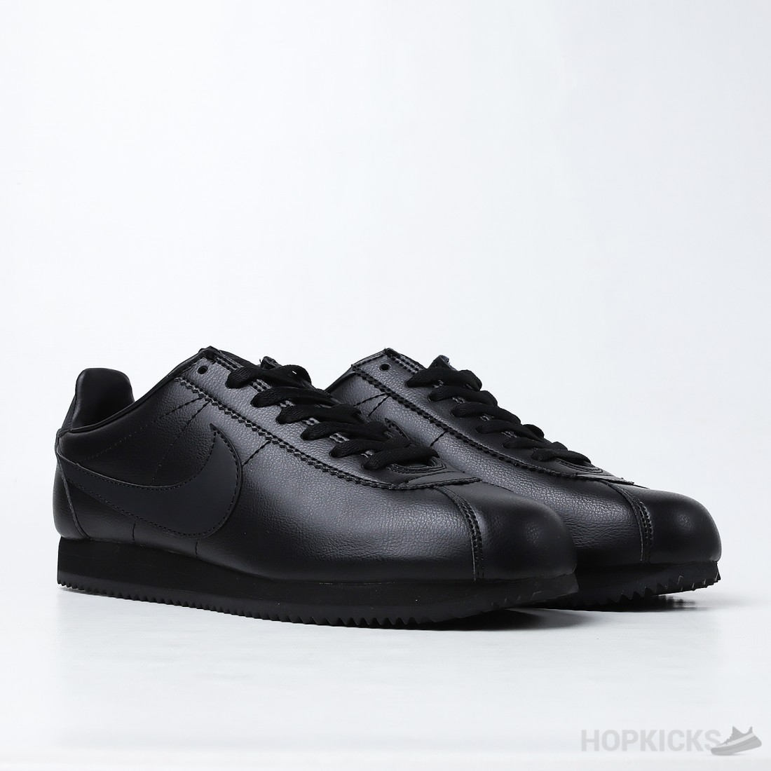 Nike Cortez PRM *Triple Black* – Streetwear & Sneaker Blog
