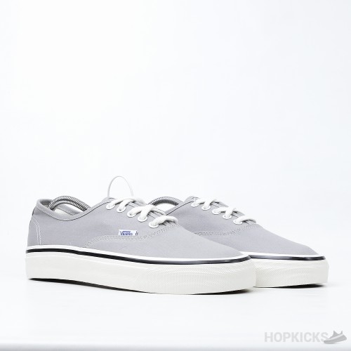 Vans Classic Light Grey (Dot Perfect)