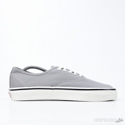 Vans Classic Light Grey (Dot Perfect)