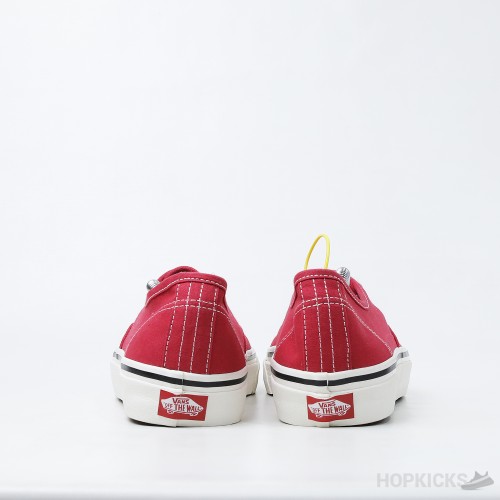 Vans Classic Red (Dot Perfect)