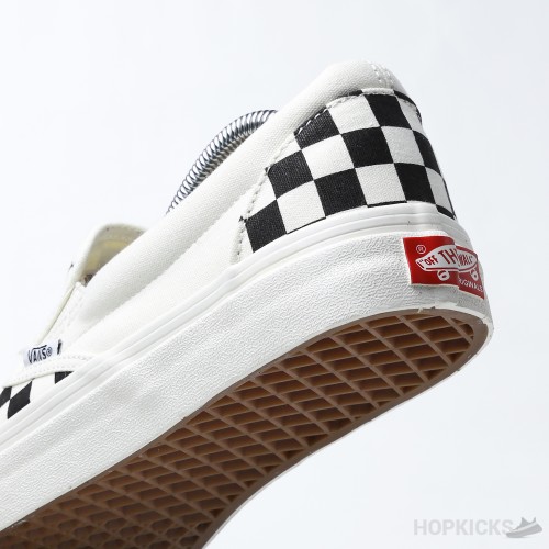 Vans Classic Checkerboard Slip-On (Dot Perfect)