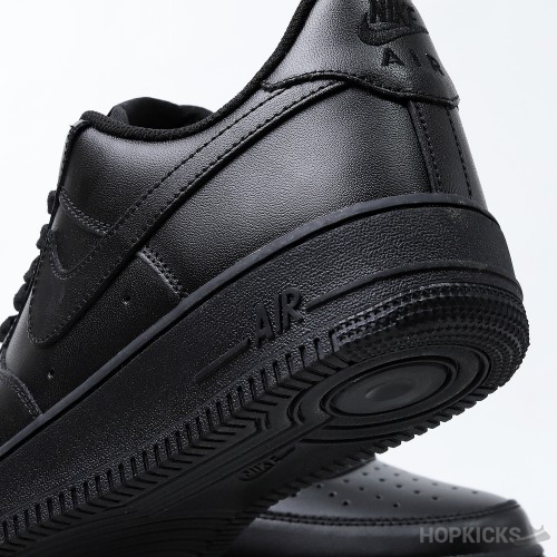 Air Force 1 Low Triple Black 2017 (Premium Plus Batch)