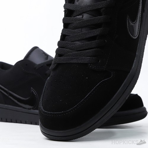 Air Jordan 1 Low Triple Black (Premium Plus Batch)