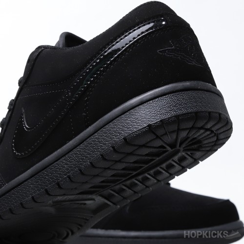 Air Jordan 1 Low Triple Black (Premium Plus Batch)