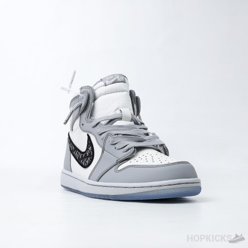 Dior x Air Jordan 1 High OG (Dot Perfect)