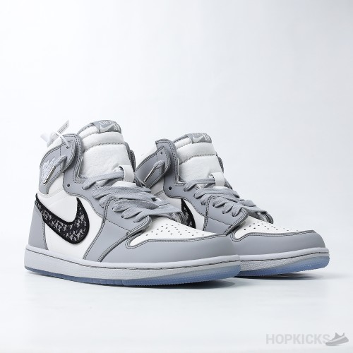 Dior x Air Jordan 1 High OG (Dot Perfect)