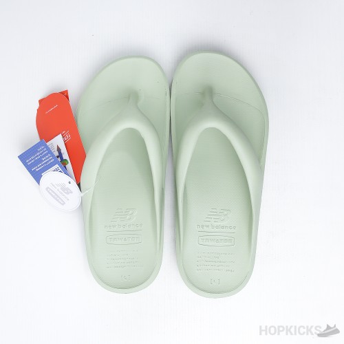 New Balance x TAW & TOE Flip-Flops Green (Dot Perfect)