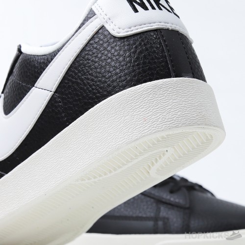 Nike Blazer Low '77 Vintage Black White