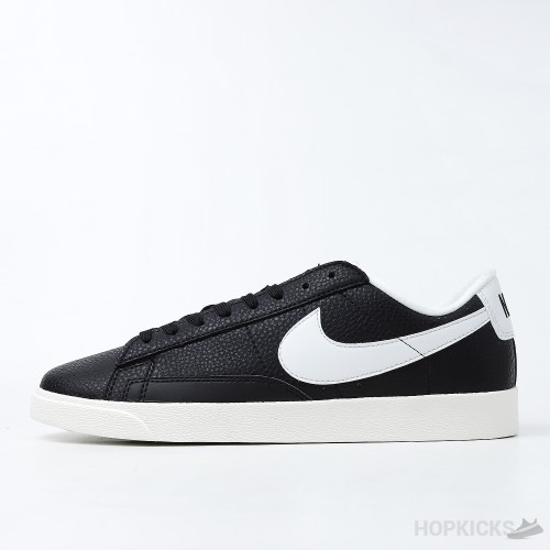 Nike Blazer Low '77 Vintage Black White