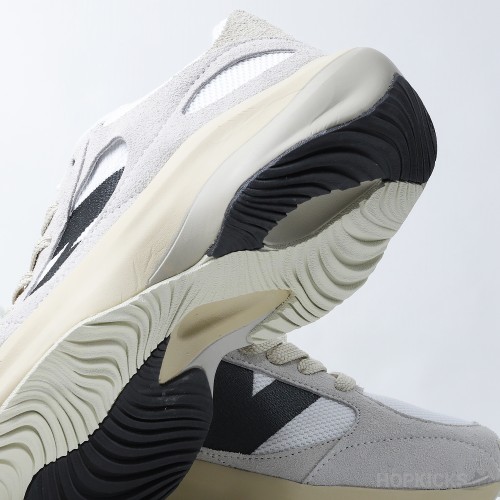 New Balance WRPD Runner Sea Salt Sandstone Blacktop (Dot Perfect)