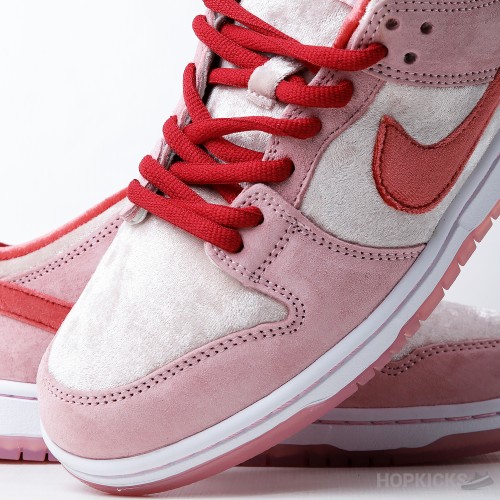 Nike SB Dunk Low Strange Love Skateboards (Dot Perfect)