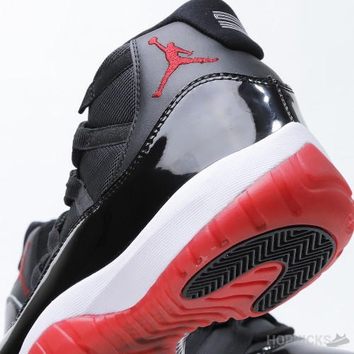 Air Jordan 11 Retro Black True Red White