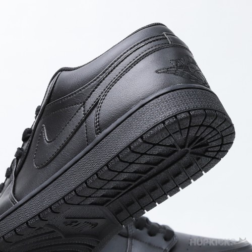 Air Jordan 1 Low Triple Black (2022) (Premium Plus Batch)