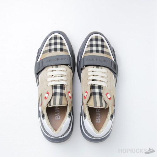 Burberry Ramsey Vintage Check Suede Leather (Dot Perfect)