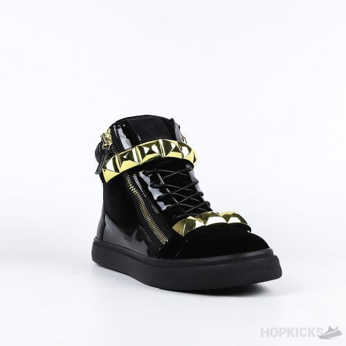 Giusepper Zanotti Black and Gold Chain (Dot Perfect Batch)