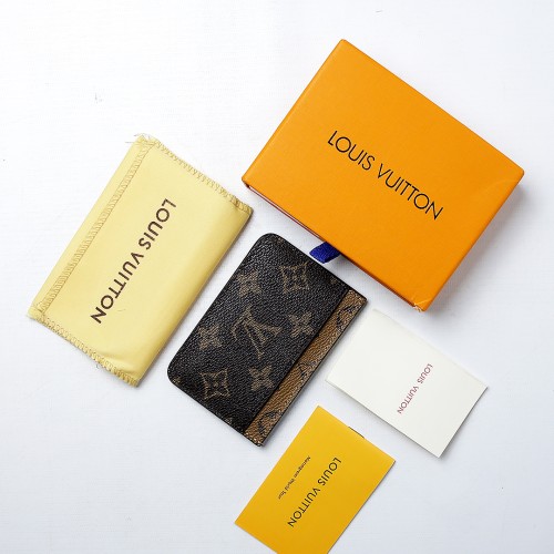 Louis Vuitton M69161 Card Holder (M69161)