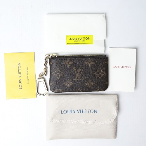 Louis Vuitton Key Pouch (M62650)
