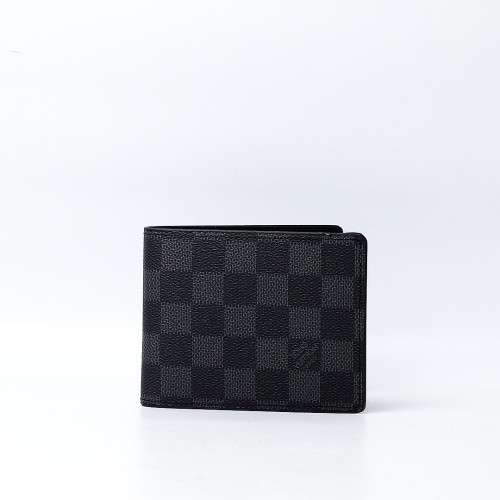 Louis Vuitton Amerigo Wallet (Dot Perfect)