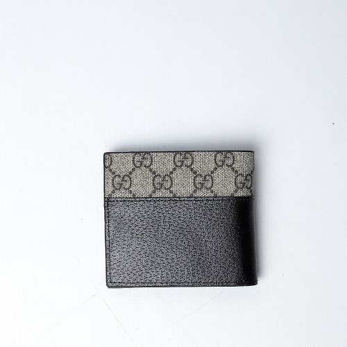 Gucci Wallet With Cut-Out Interlocking G 