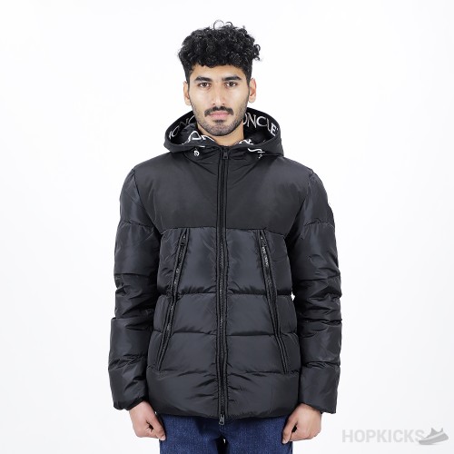 Moncler Montcla short down jacket (High-end Batch)