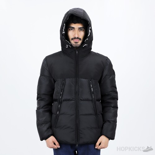 Moncler Montcla short down jacket (High-end Batch)