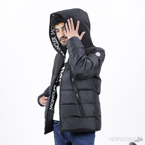 Moncler Montcla short down jacket (High-end Batch)