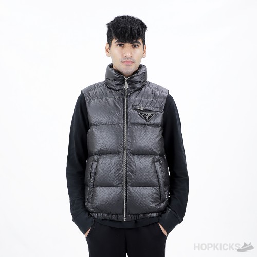 Prada Re-Nylon Sleeveless Diagonal Puffer Jacket (High End Batch)