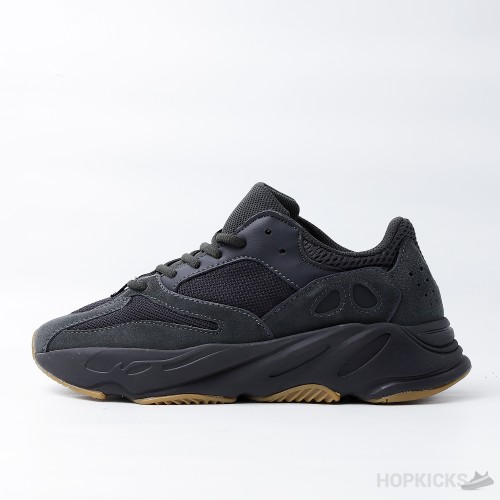 Yeezy Boost 700 Utility Black (2019/2023) (Premium Plus Batch)