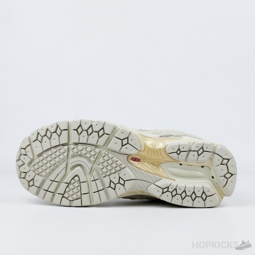 New Balance 2002R Protection Pack Sandstone (Premium Batch)
