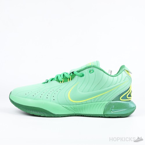 Lebron 21 Green (Premium Plus Batch)