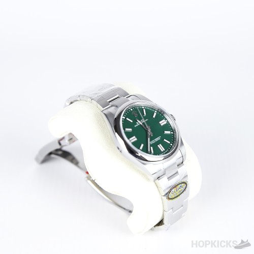 Luxury Watch Oyster Perpetual 41 Green 124300 Clean Factory Swiss Original Movement