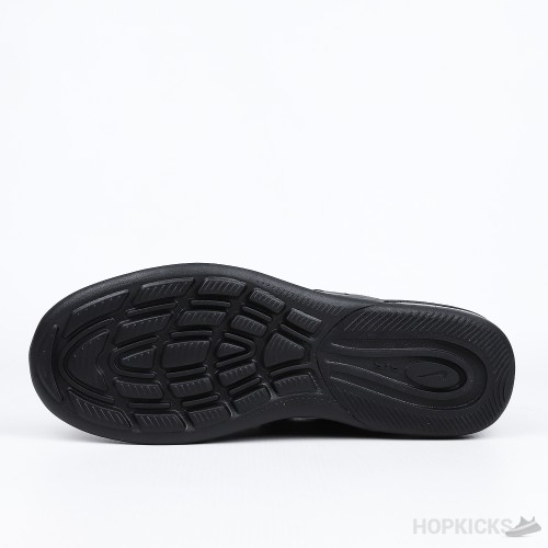 Nike Air Max Axis (Premium Batch)