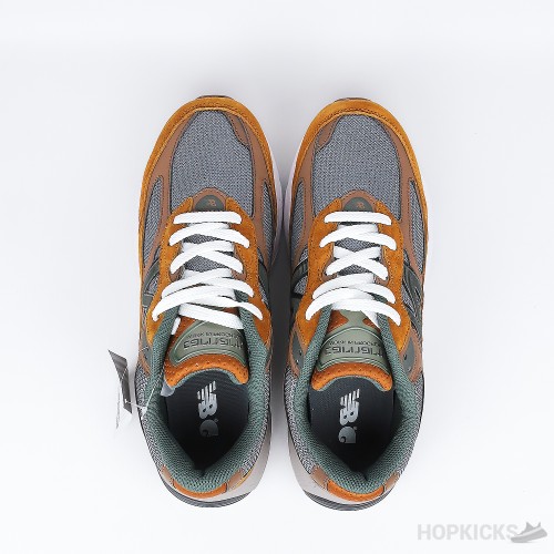 New Balance 990v6 Carhartt WIP Sculpture Center (Premium Batch)