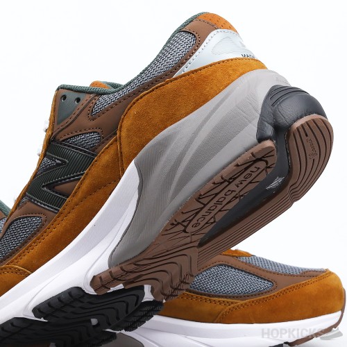 New Balance 990v6 Carhartt WIP Sculpture Center (Premium Batch)