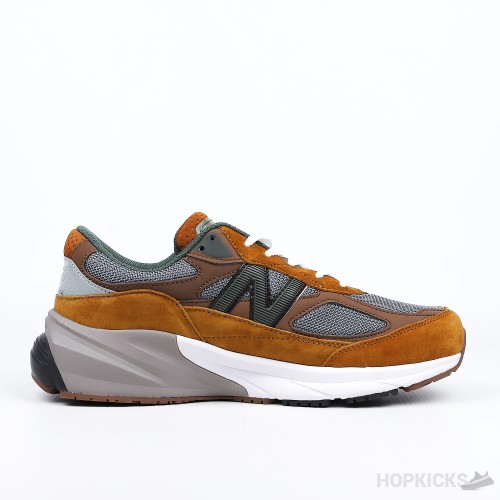 New Balance 990v6 Carhartt WIP Sculpture Center (Premium Batch)