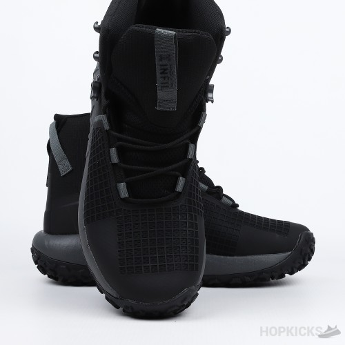 Under Armour Black Infil Hovr (Premium Plus Batch)