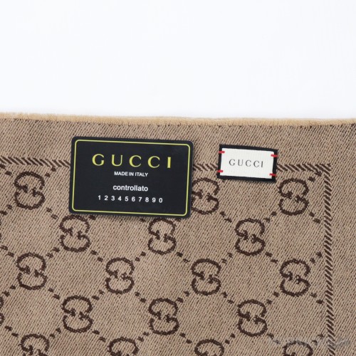 Gucci Wool Scarf GG Pattern