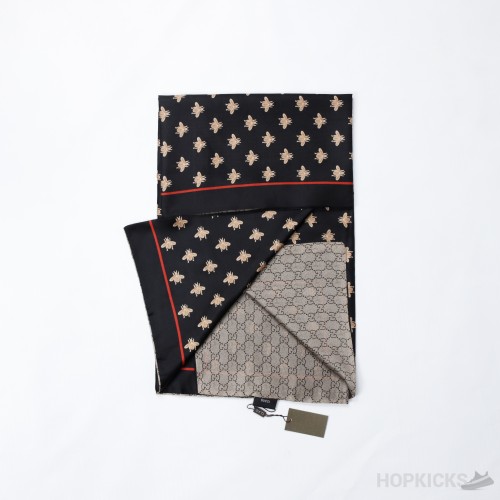 Gucci GG Bees Embroidered Scaff