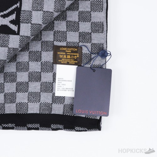 Louis Vuitton Hat, Scarf Set Black and Grey