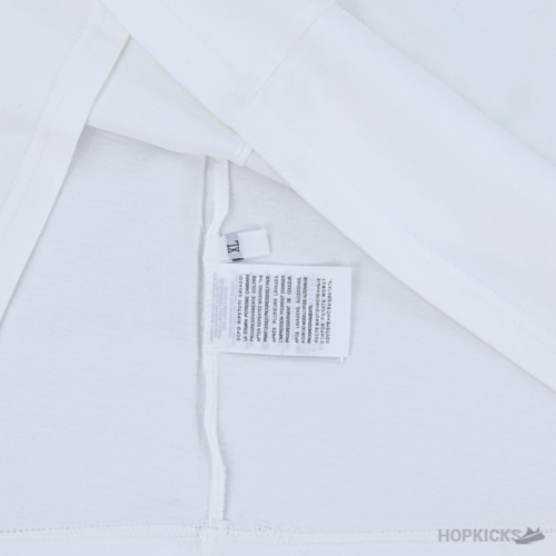 Gucci Text Printed Logo Printed White T-Shirt (Imported Premium Finish)