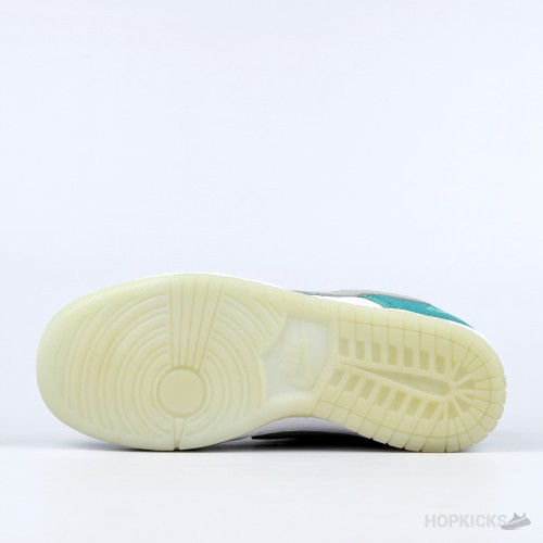 Nike SB Dunk Low "Las Vegas" [Without Box]
