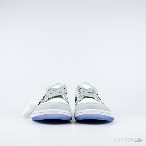 Air Jordan 1 x Dior Retro Low
