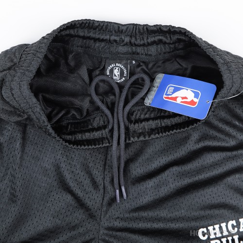 Chicago Bulls NBA Black and White Strip Shorts | Original Product