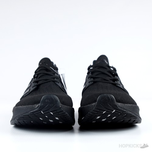 Adidas Ultraboost 5 Tripple Black (Premium Batch)