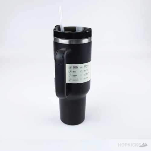 Stanley Quencher H2.0 FlowState Tumbler [1.2L] Black (Premium Batch)