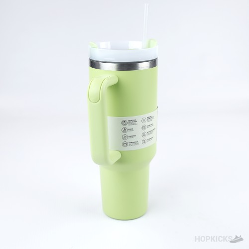 Stanley Quencher H2.0 FlowState Tumbler [1.2L] JADE (Premium Batch)