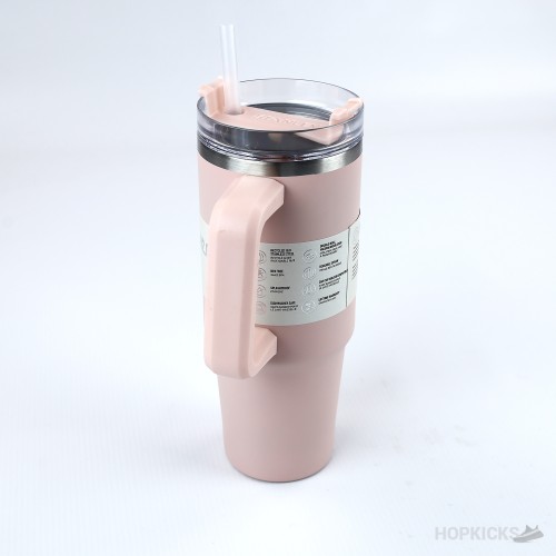 Stanley Quencher H2.0 FlowState Tumbler Red creem 30 oz