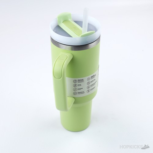 Stanley Quencher H2.0 FlowState Tumbler Jade 40 oz
